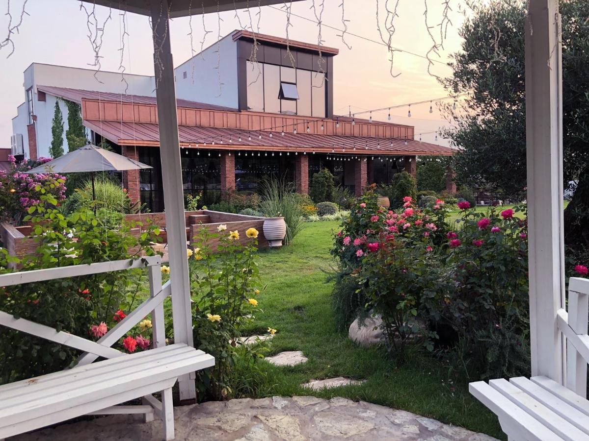 Giuaani Winery Hotell Manavi Eksteriør bilde