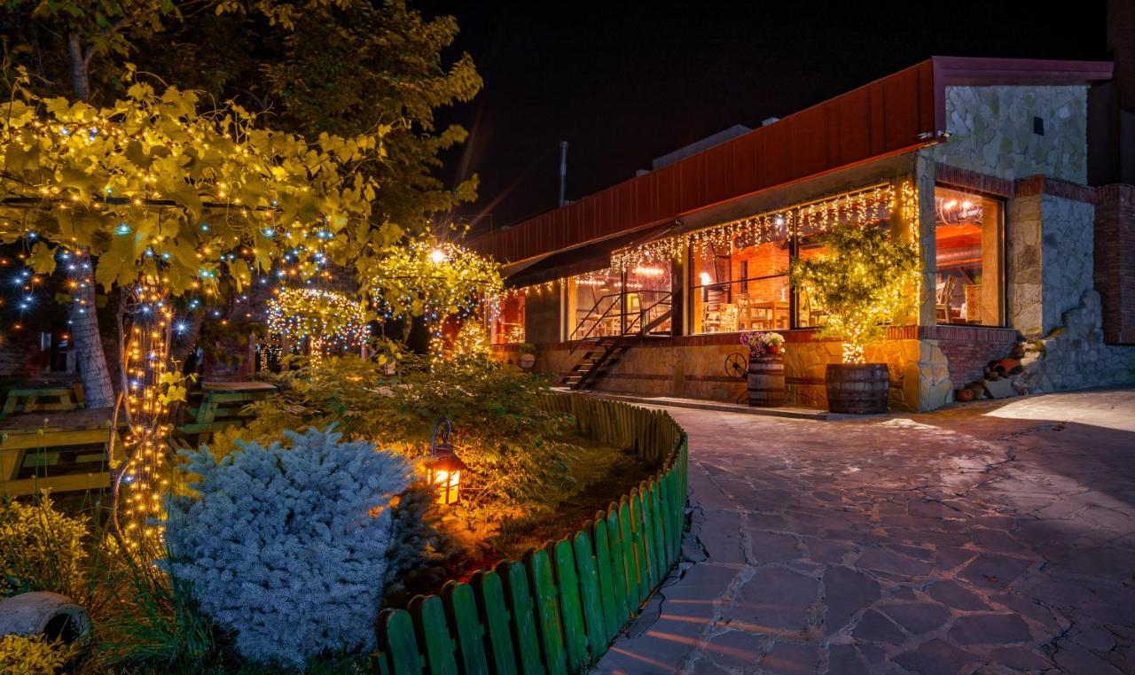 Giuaani Winery Hotell Manavi Eksteriør bilde